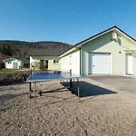 Villa Green Holiday home